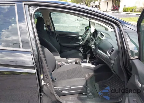 2015 Honda Fit Lx z USA, uszkodzony, nr VIN 3HGGK5H50FM743903